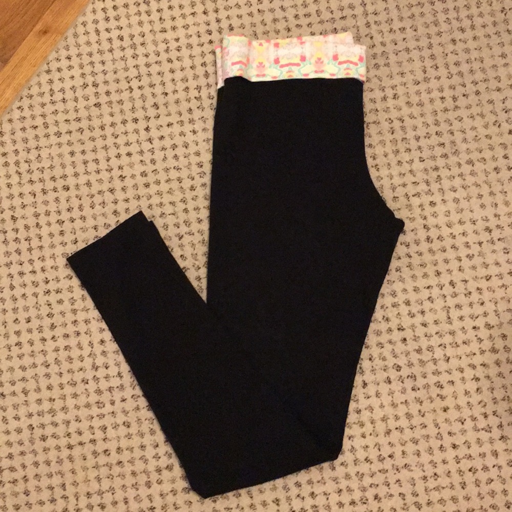 Victoria’s Secrets Leggings